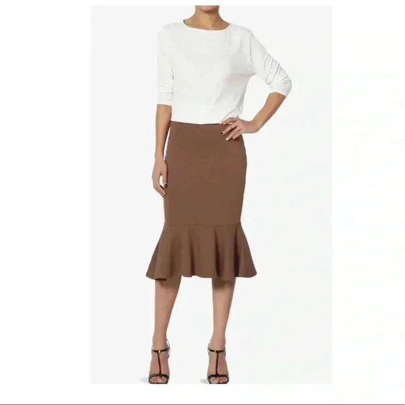 Zenana Outfitters Dresses & Skirts - 🆕 Zenana Outfitters Light Brown Mermaid-Hem Mid Skirt XL🆕